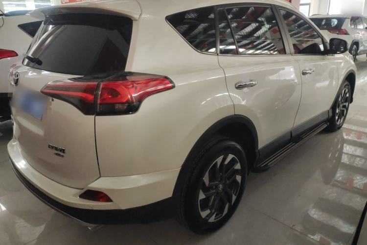 Used Toyota RAV4 2018 2.5L Automatic 4x4 Elite i Edition