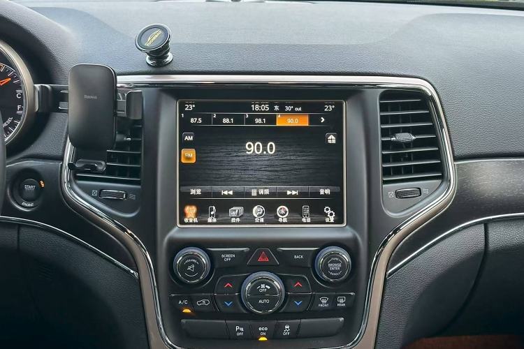 Used Jeep Grand Cherokee 2015 3.0TD Diesel Comfort Navigation Edition