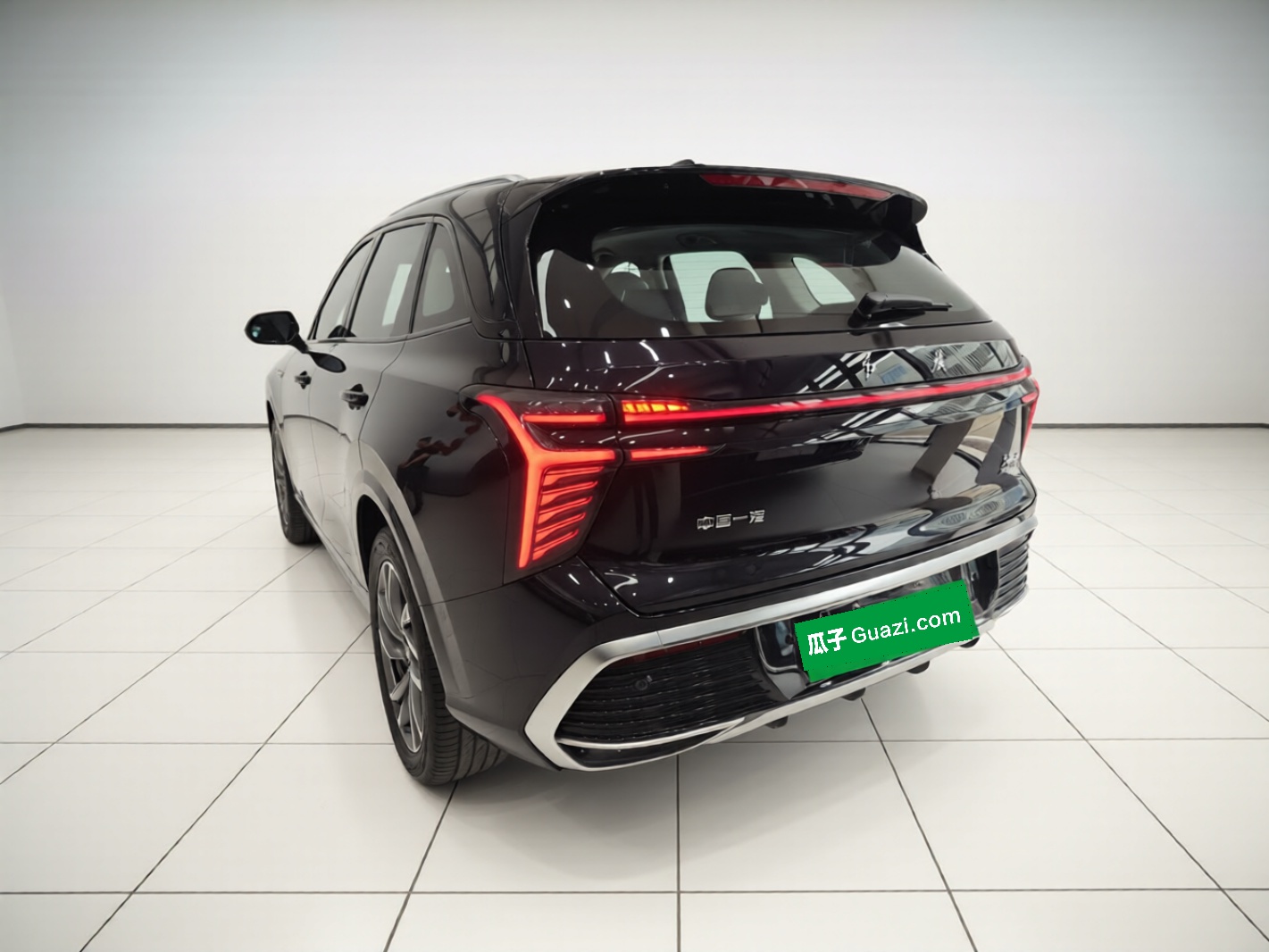 Hongqi HS3 PHEV 2024 PHEV 115km Jingwei Edition — снимка 4