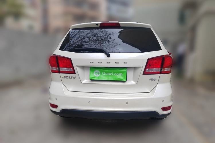 Used Dodge Journey 2013 2.4L Two-Wheel Drive Luxury Version