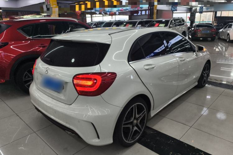 Used Mercedes-Benz A-Class 2013 A 260 Sport model