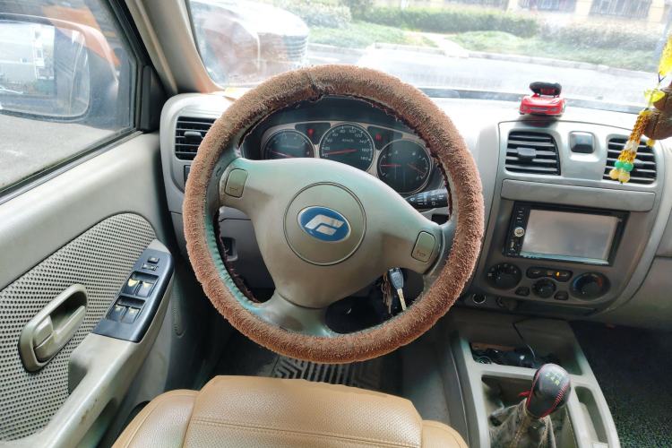 Used Foday Explorer Ⅲ 2011 2.2L Manual Gasoline Version Steering Wheel