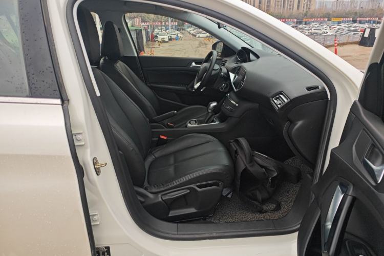 Used Peugeot 308S 2015 1.2T Automatic Jingchi Edition