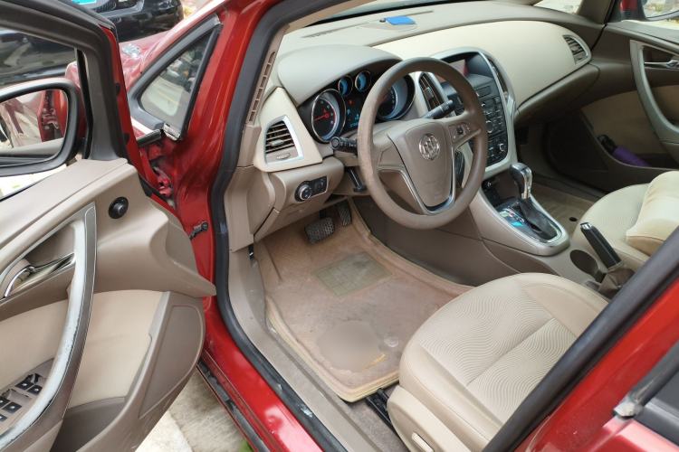 Used Buick GT 2013 GT 1.6L Automatic Fashion Edition
