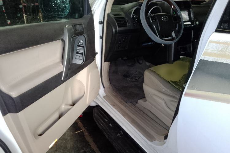 Used Toyota Prado  Driver Seat