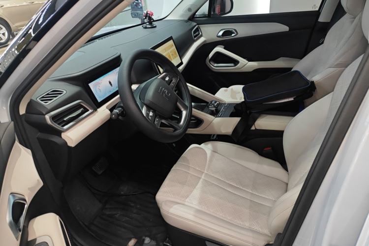 Used BYD Yuan UP 2024 401 km Active Version Left Front Seat