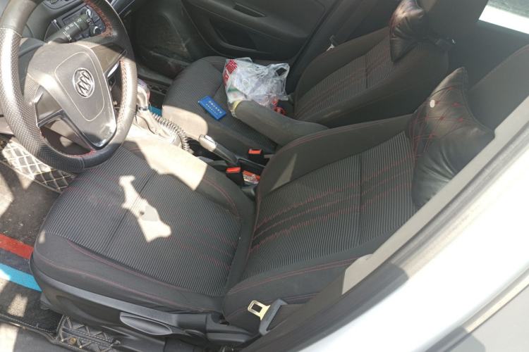 Used Buick Encore 2015 1.4T Automatic Two-Wheel Drive Urban Elite Version