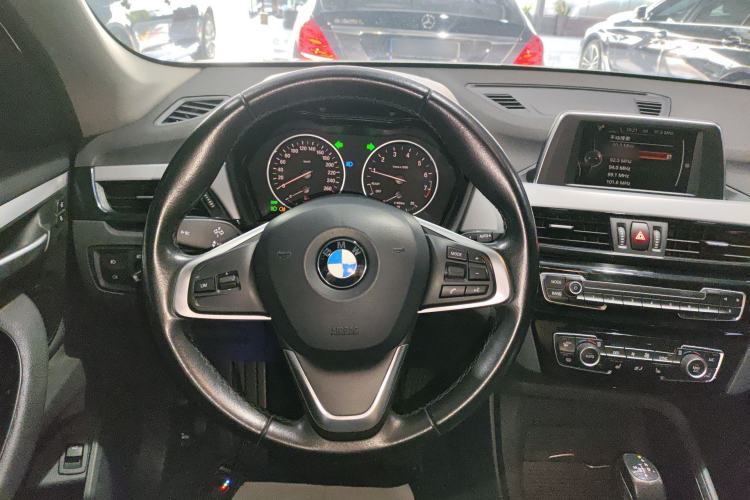Used BMW X1 2016 sDrive18Li Premium Edition
