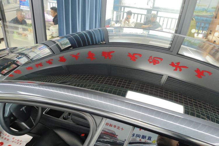 Used Tesla Model Y 2024 Rear-Wheel-Drive Version Roof