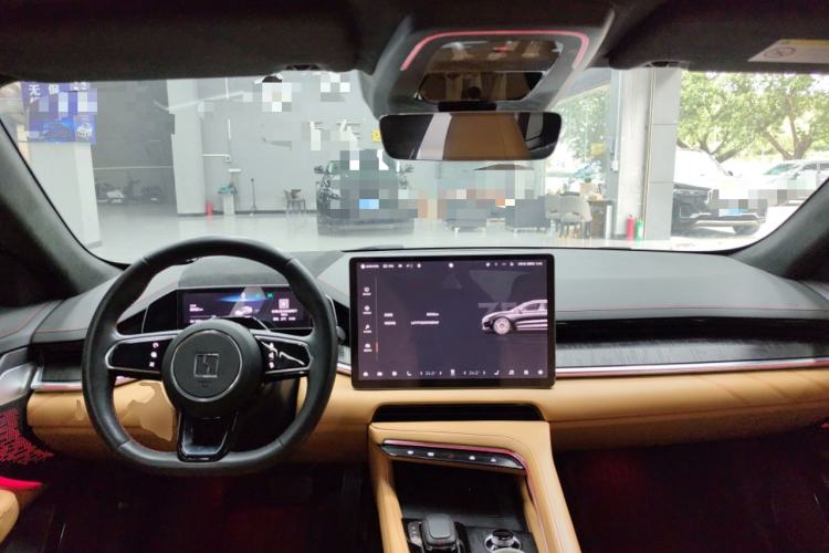 Used Zeekr 001 2022 Long-Range Dual-Motor WE Edition Center Console