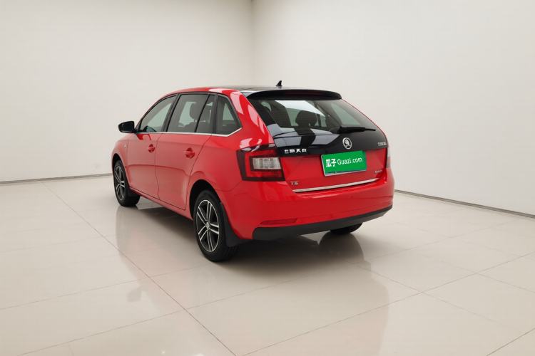 Used Skoda Rapid Spaceback 2014 1.4 TSI DSG Trend Edition
