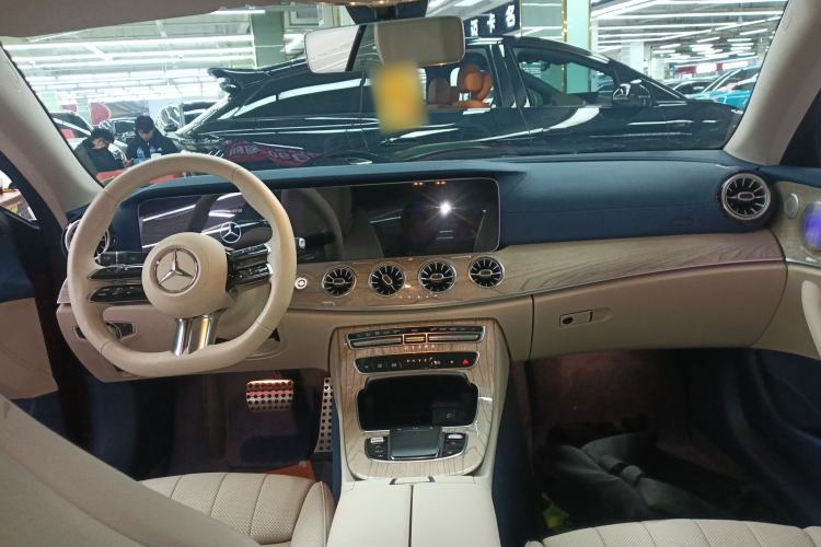 Used Mercedes-Benz E-Class 2023 E 260 Coupe
