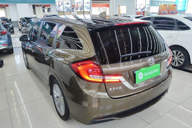 Used Honda Jade 2017 1.8L automatic Comfort version 5 seats