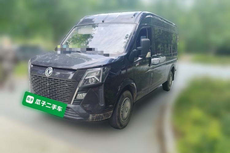 Used Dongfeng Yufeng 2023 V9+ 2.0T Automatic Front-Drive Multi-Function Mid-Roof 7/8/9-Seater