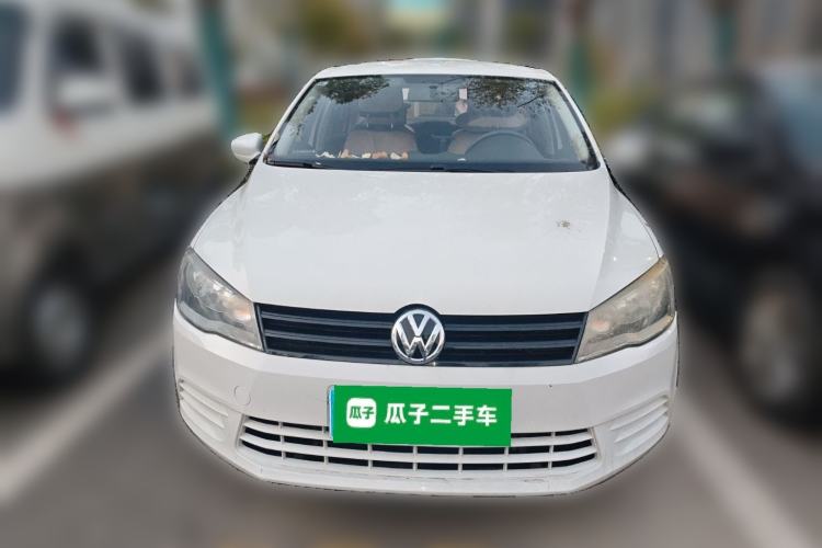 Used Volkswagen Jetta 2015 Value Edition 1.6L Manual Fashionable Style
