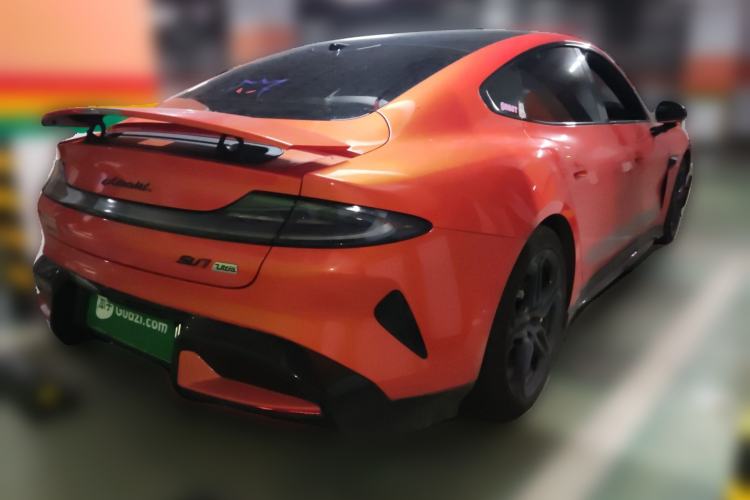 Used Xiaomi Auto SU7 2024 Four-Wheel Drive Ultra-Long Range Advanced Intelligent Driving Max Edition