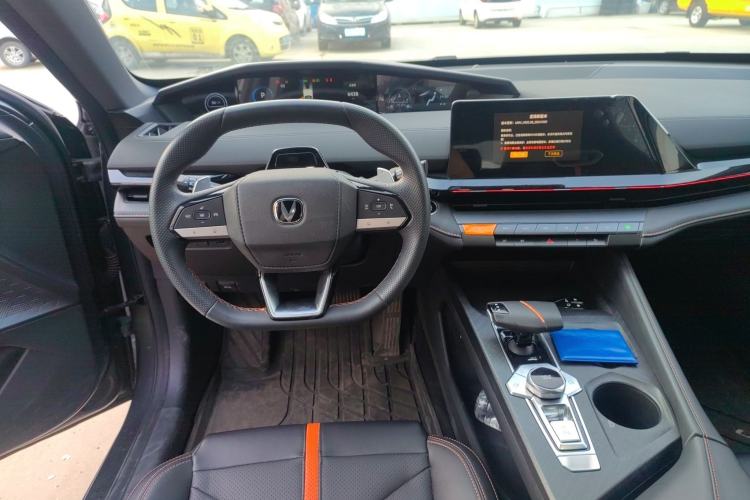 Used Changan UNI-V 2024 1.5T Prestige Edition