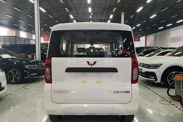 Used Wuling Zhiguang New Energy 2025 Comfort Model