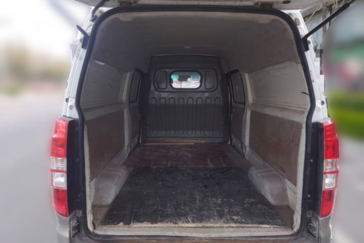 Used Jinbei Hiace X30 2019 1.5L Van Standard Model China VI SWC15M Trunk