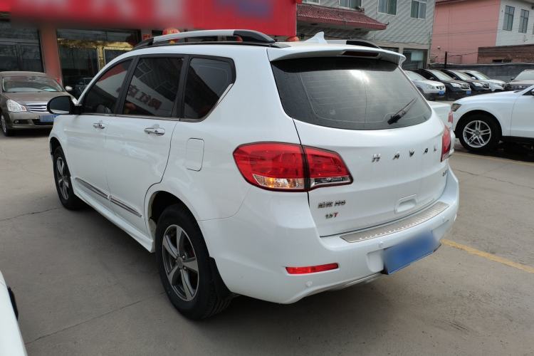 Used Haval H6 2016 Upgraded Model 1.5T Manual Two-Wheel Drive Urban Version

