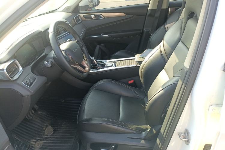 Used Lynk & Co 01 2017 2.0T Two-Wheel-Drive Version Left Front Seat