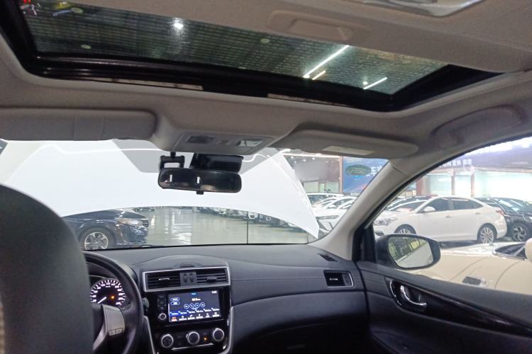 Used Nissan Tiida 2016 1.6L CVT Smart Drive Edition Headliner