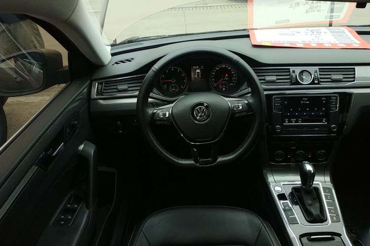 Used Volkswagen Passat 2017 330TSI DSG Luxury Edition