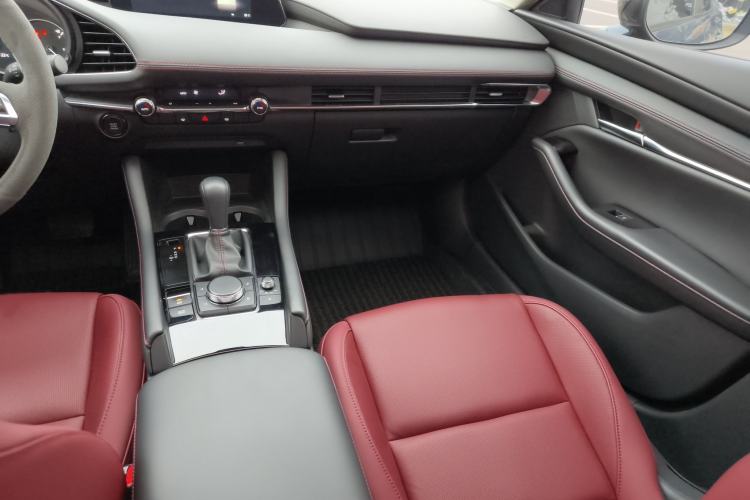 Used Mazda 3 Axela 2023 2.0L Automatic ZhiZhen Edition