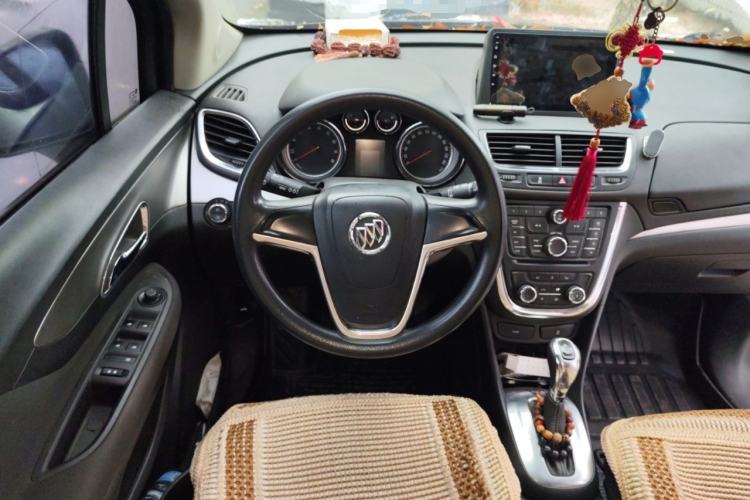 Used Buick Encore 2015 1.4T Automatic Two-Wheel Drive Urban Elite Version
