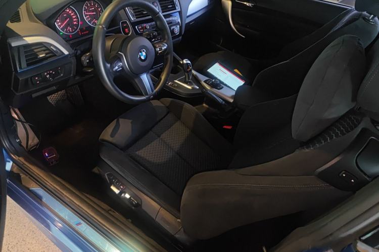 Used BMW 2 Series 2014 220i Sport Design Package