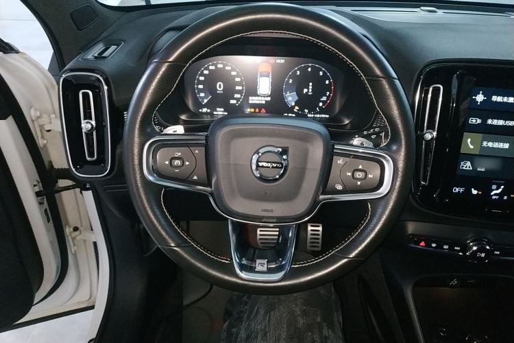 Used Volvo XC40 2020 T4 Four-Wheel Drive Smart & Sporty Edition