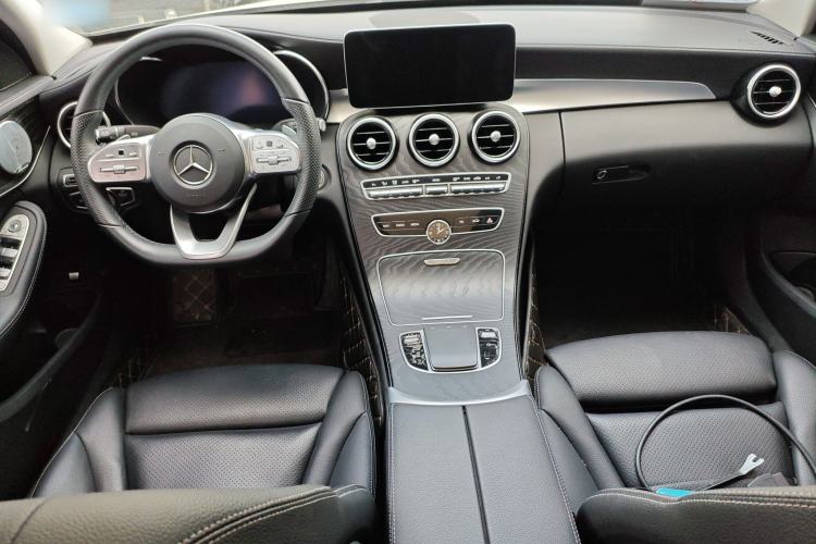 Used Mercedes-Benz C-Class 2020 Restyled C 260 L Sport Edition Center Console