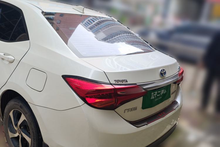 Used Toyota Levin 2017 Revised Dual-Engine 1.8H GS E-CVT Elite Sunroof Version China V Standard
