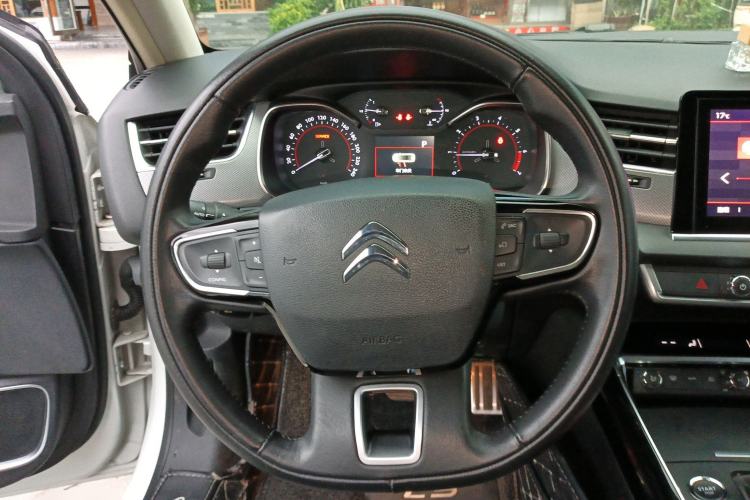 Used Citroen C5 2017 350THP Automatic Luxury Model Steering Wheel