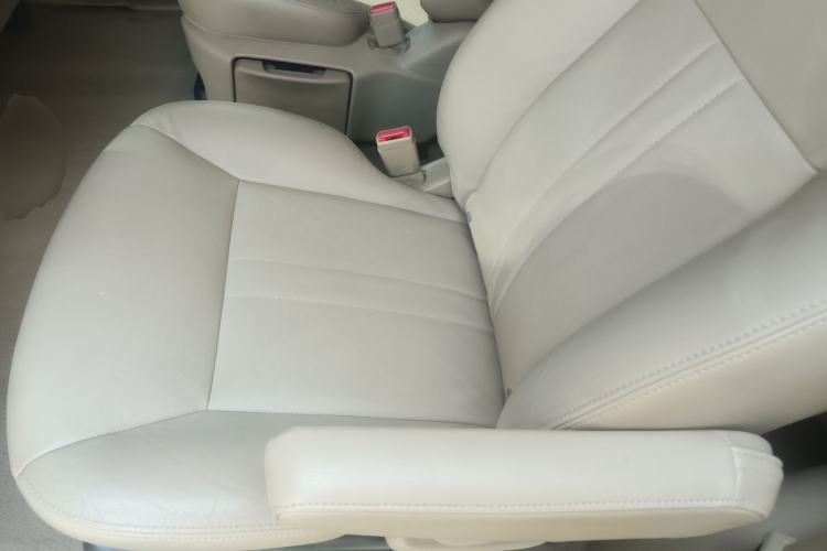 Used Buick GL8 2014 2.4L Executive Edition Left Rear Seat