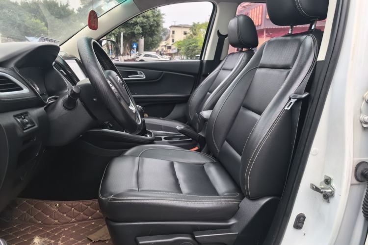 Used SWM X7 2016 1.8L Manual Luxury Edition 7 Seats