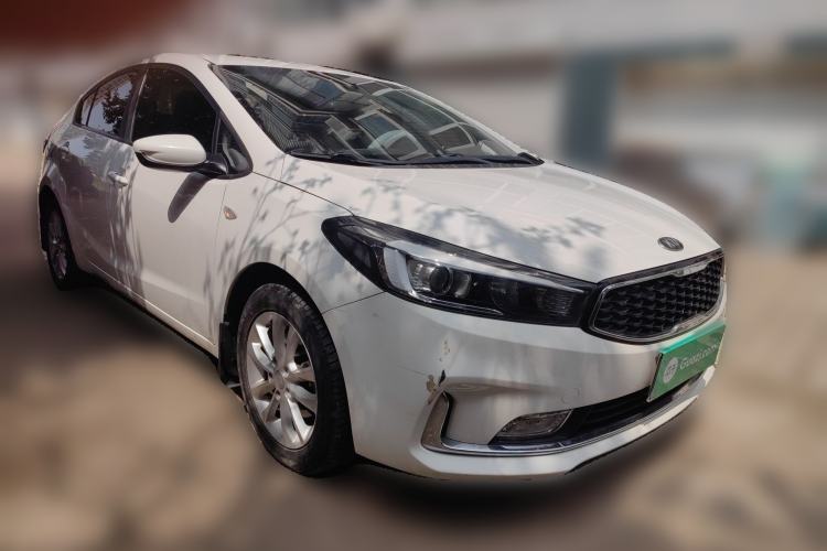 Used Kia K3 2016 1.6L Automatic GL Front Right 45 Deg