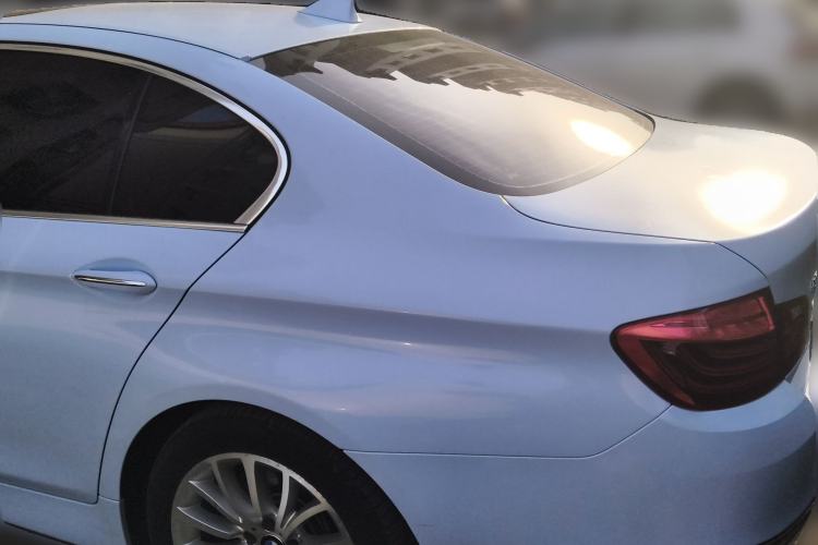 Used BMW 5 Series 2014 525Li Luxury Design Package Rear Left 45 Deg