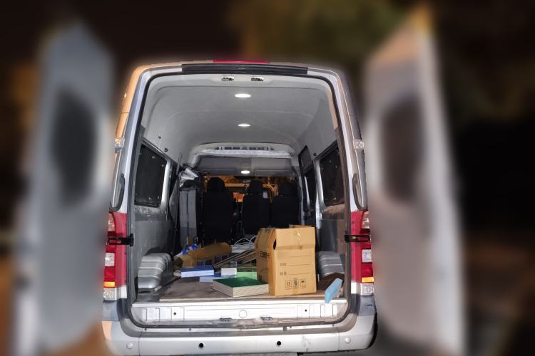 Used Foton Toano 2021 2.0T Manual Tongtu Long Wheelbase Mid-Height 5/6/7-Seater 4F20TC3 Trunk