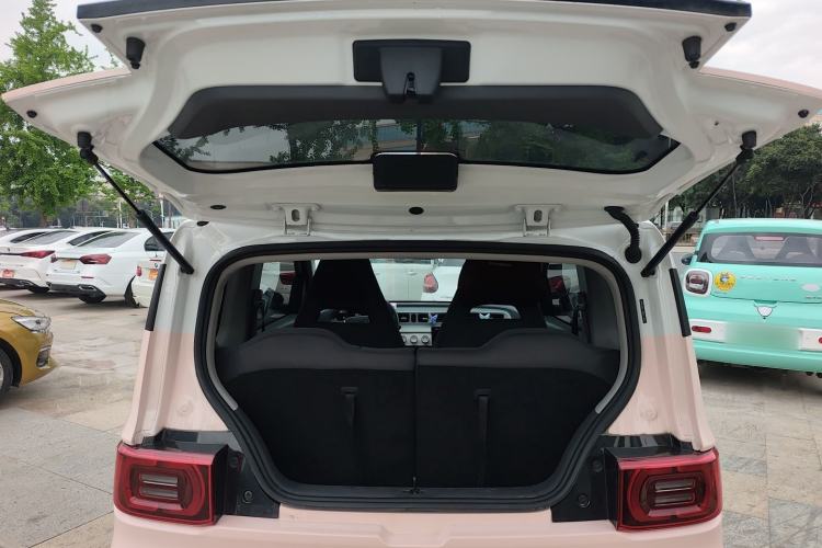 Used Wuling Hongguang MINIEV 2022 Macaron Premium Model – Lithium Iron Phosphate Trunk