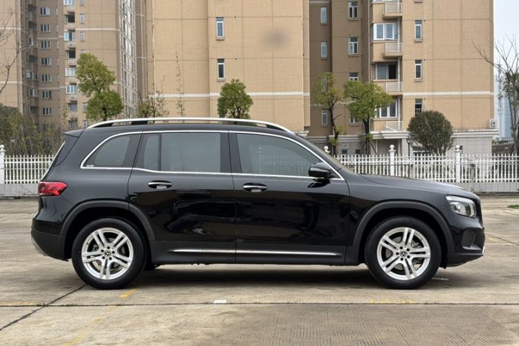Used Mercedes-Benz GLB 2021 GLB 200 Dynamic Edition Exterior 2