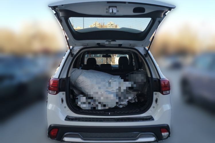 Used Mitsubishi Outlander 2020 2.0L Two-Wheel Drive Enjoyment Version 5 Seats Trunk