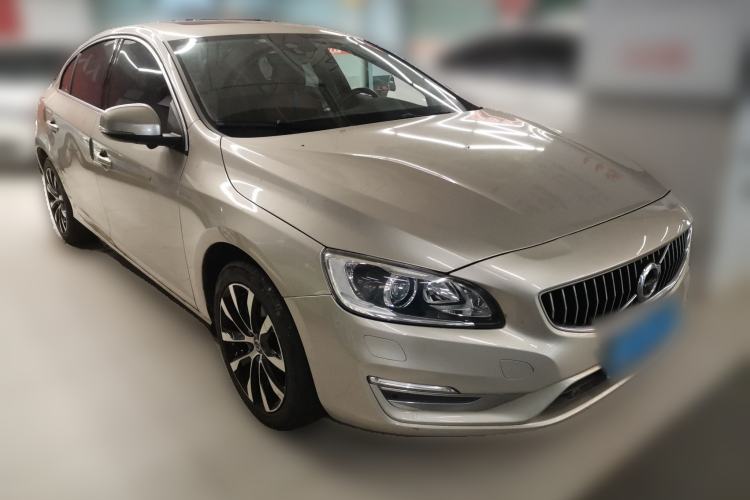 Used Volvo S60 2019 S60L Facelift T5 Intelligent Advanced Edition Front Right 45 Deg