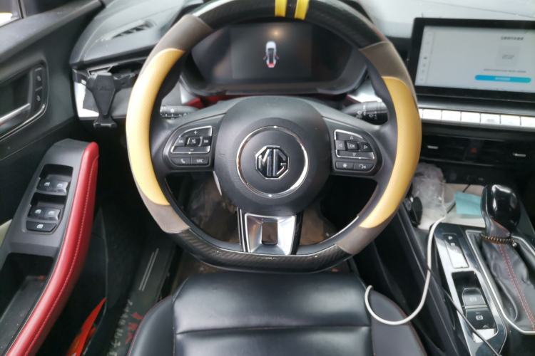 Used MG 5 2021 180 DVVT CVT Youth Luxury Edition
