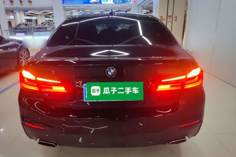 Used BMW 5 Series 2018 Restyled 530Li Leading Edition M Sport Package
