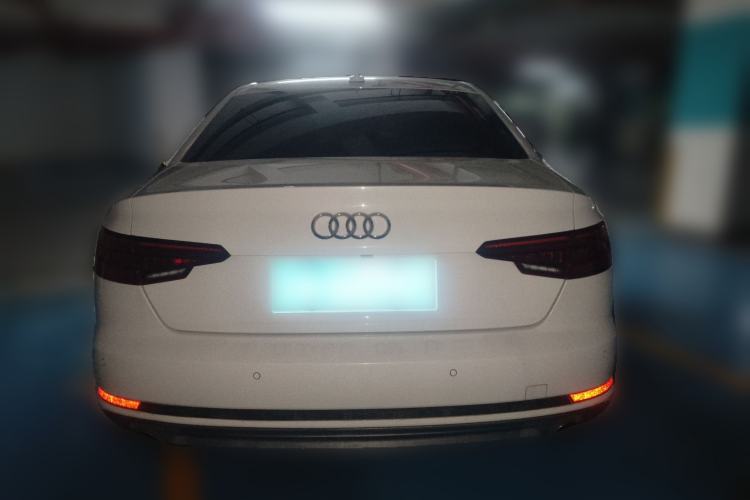 Used Audi A4L 2018 30th Anniversary Edition 45 TFSI quattro Individual Sport Edition
