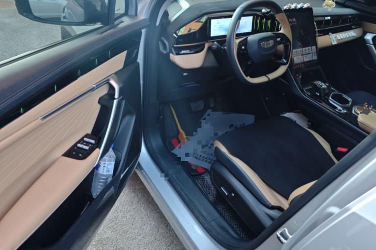 Used Geely Auto FX11 2023 1.5TD DCT Prestige Edition