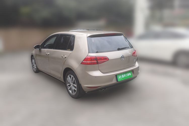 Used Volkswagen Golf 2016 230TSI Automatic Luxury Version Rear Left 45 Deg