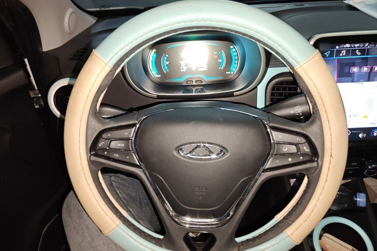 Used Chery QQ Little Ant 2021 200 000 Yuan "Ant Fan" Edition Energized Version NMC Lithium Battery 301 km