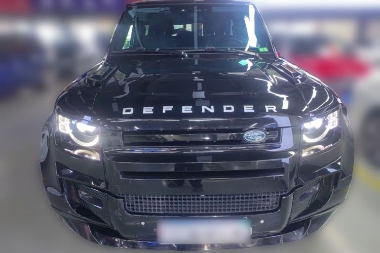 Used Land Rover Defender 2023 90 3.0T P400 XS
